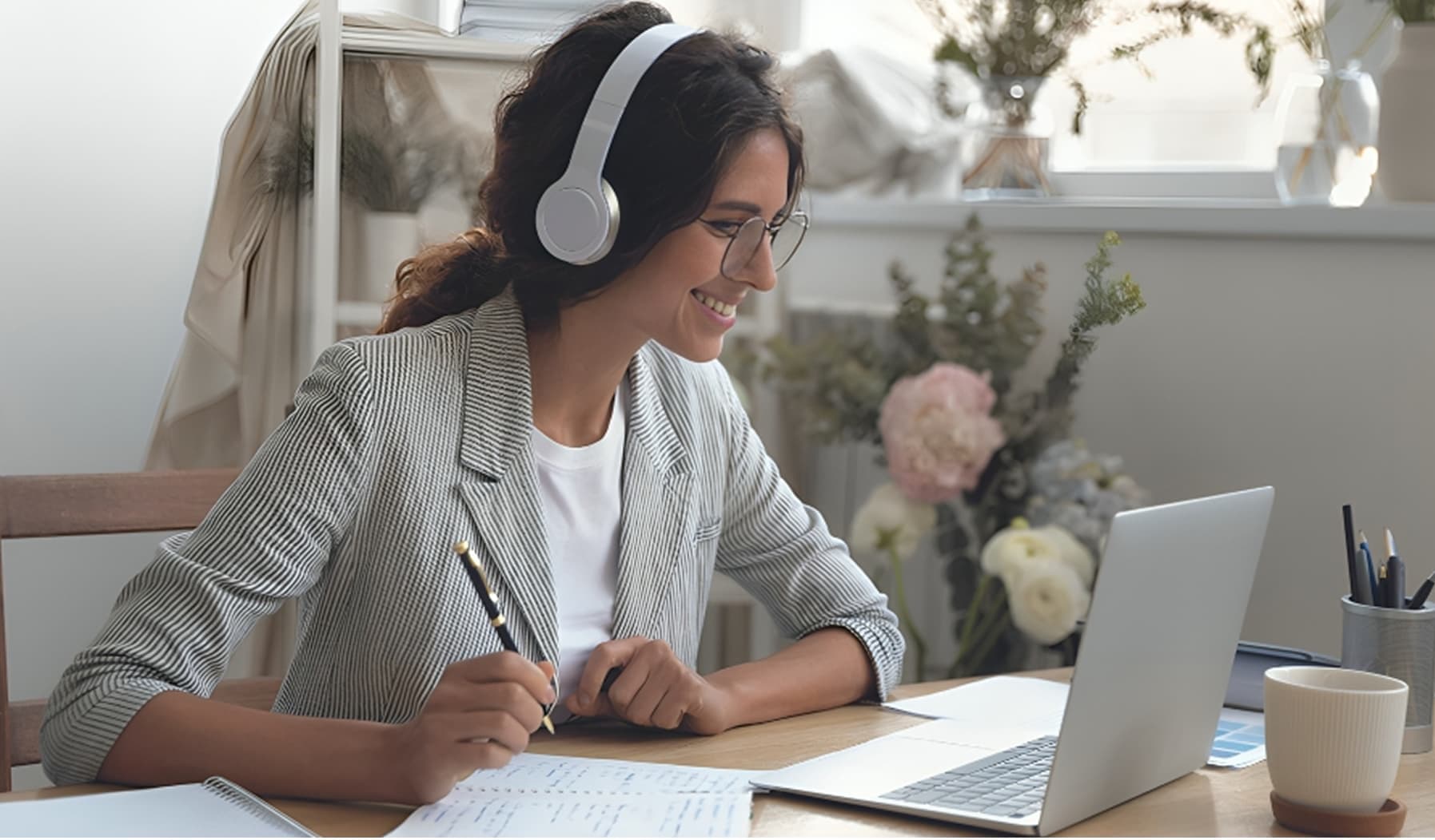 Mejorar la captación de estudiantes en los canales digitales de una universidad española online. 