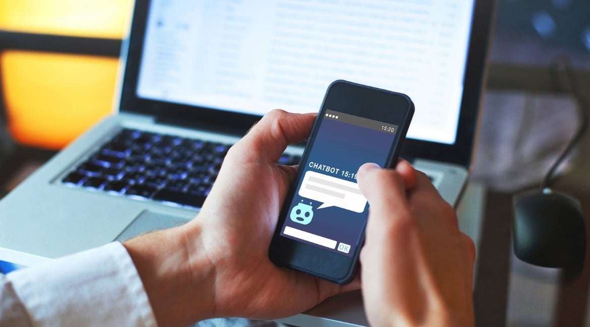 Móvil con chatbot de IA